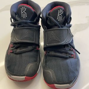 Nike Kyrie kids basketball shoes size 13c